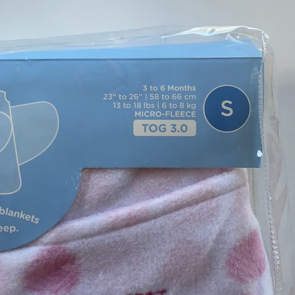 HALO® SleepSack Swaddle Multi-Way Micro-Fleece Swaddle in Pink - Picture 4 of 4